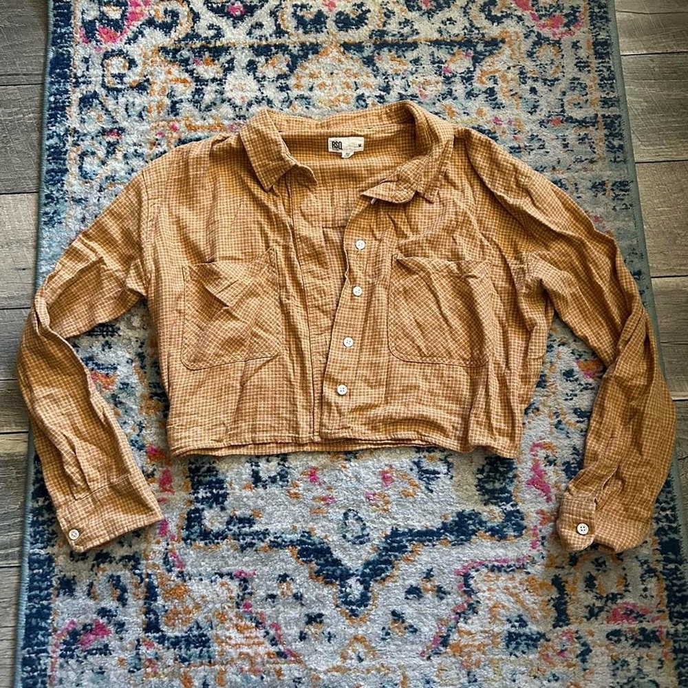 Tan, Long sleeve RSQ cropped Button Down 🦘